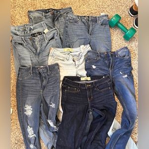 HOLLISTER JEANS BUNDLE